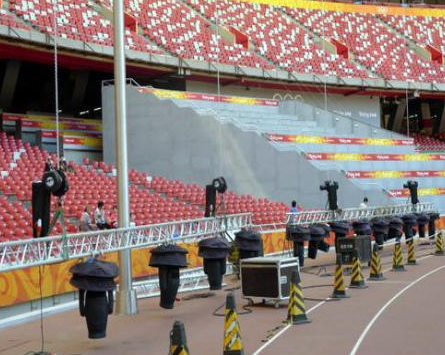 球場LED燈的吊裝